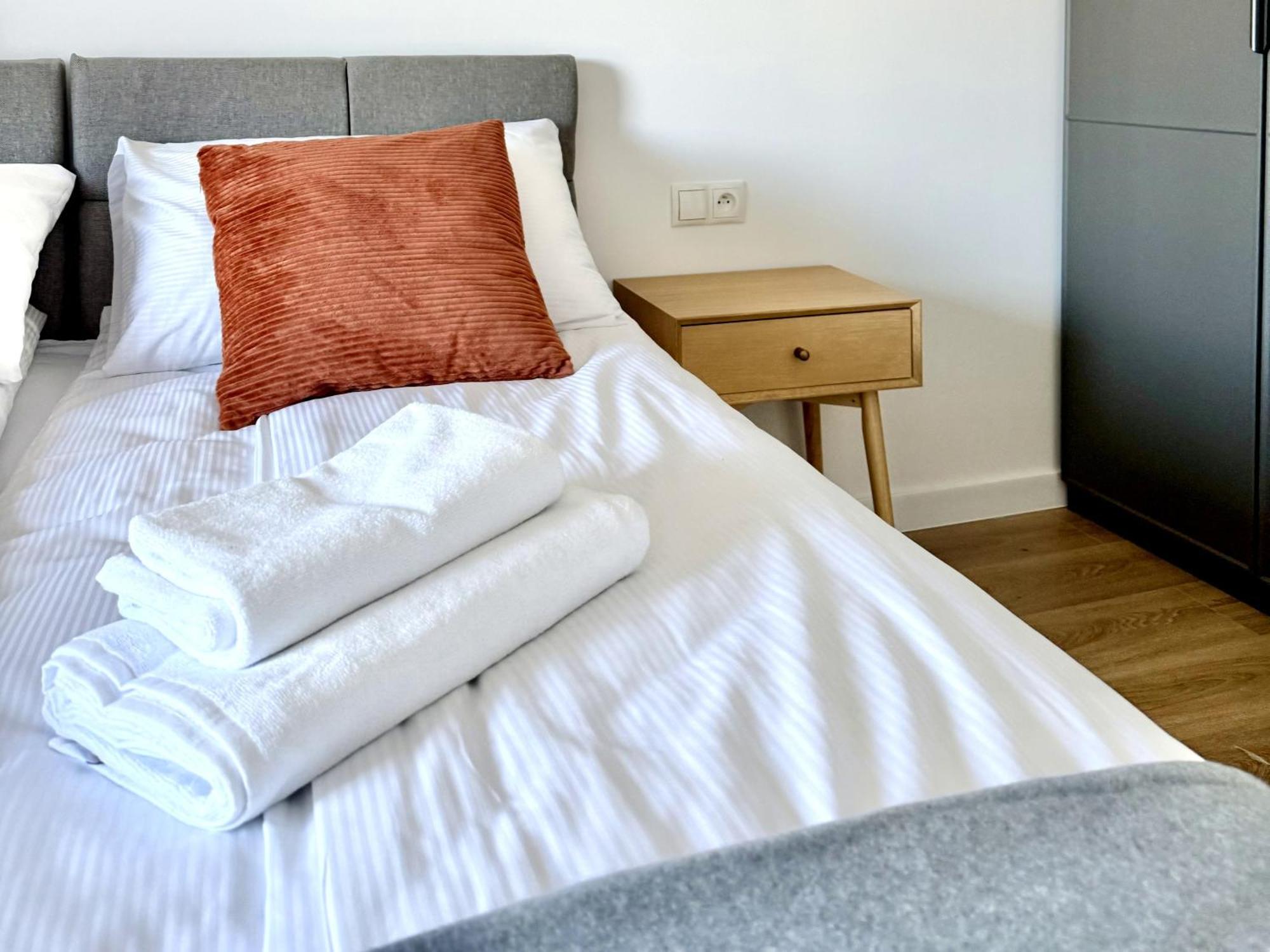 Owysoko - Apartamenty Z Widokiem 200 M Od Tras Szczyrk Mountain Resort Kamer foto