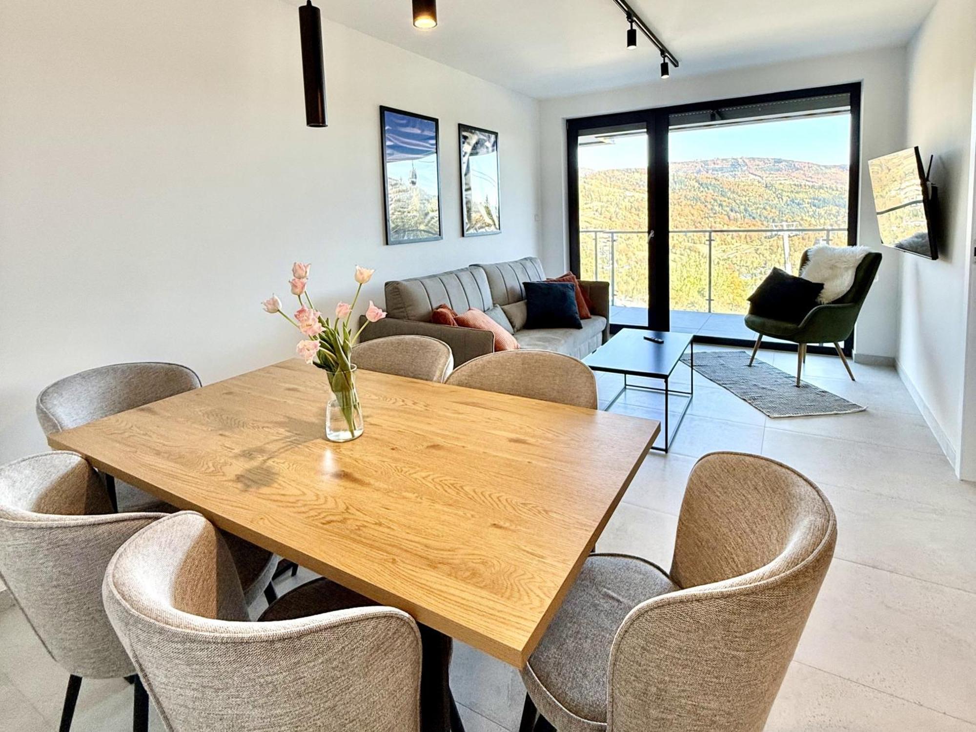 Owysoko - Apartamenty Z Widokiem 200 M Od Tras Szczyrk Mountain Resort Buitenkant foto