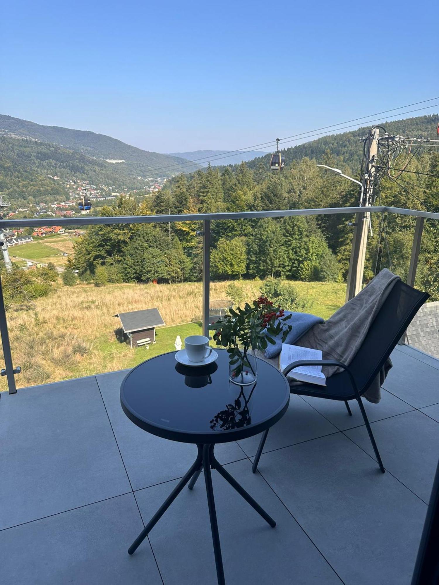 Owysoko - Apartamenty Z Widokiem 200 M Od Tras Szczyrk Mountain Resort Buitenkant foto